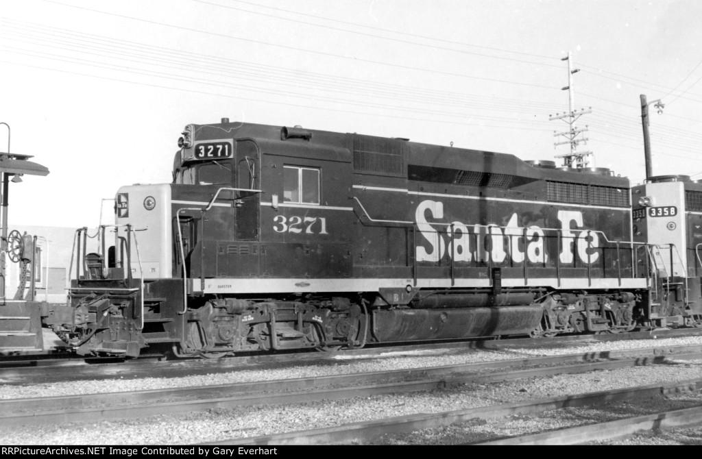 ATSF GP30 #3271